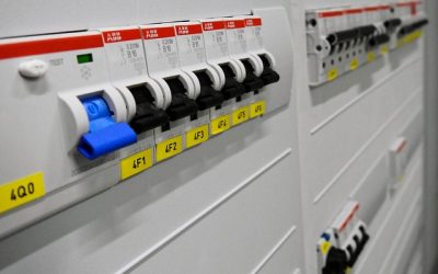 Disjoncteur de branchement en France : choix, installation et maintenance